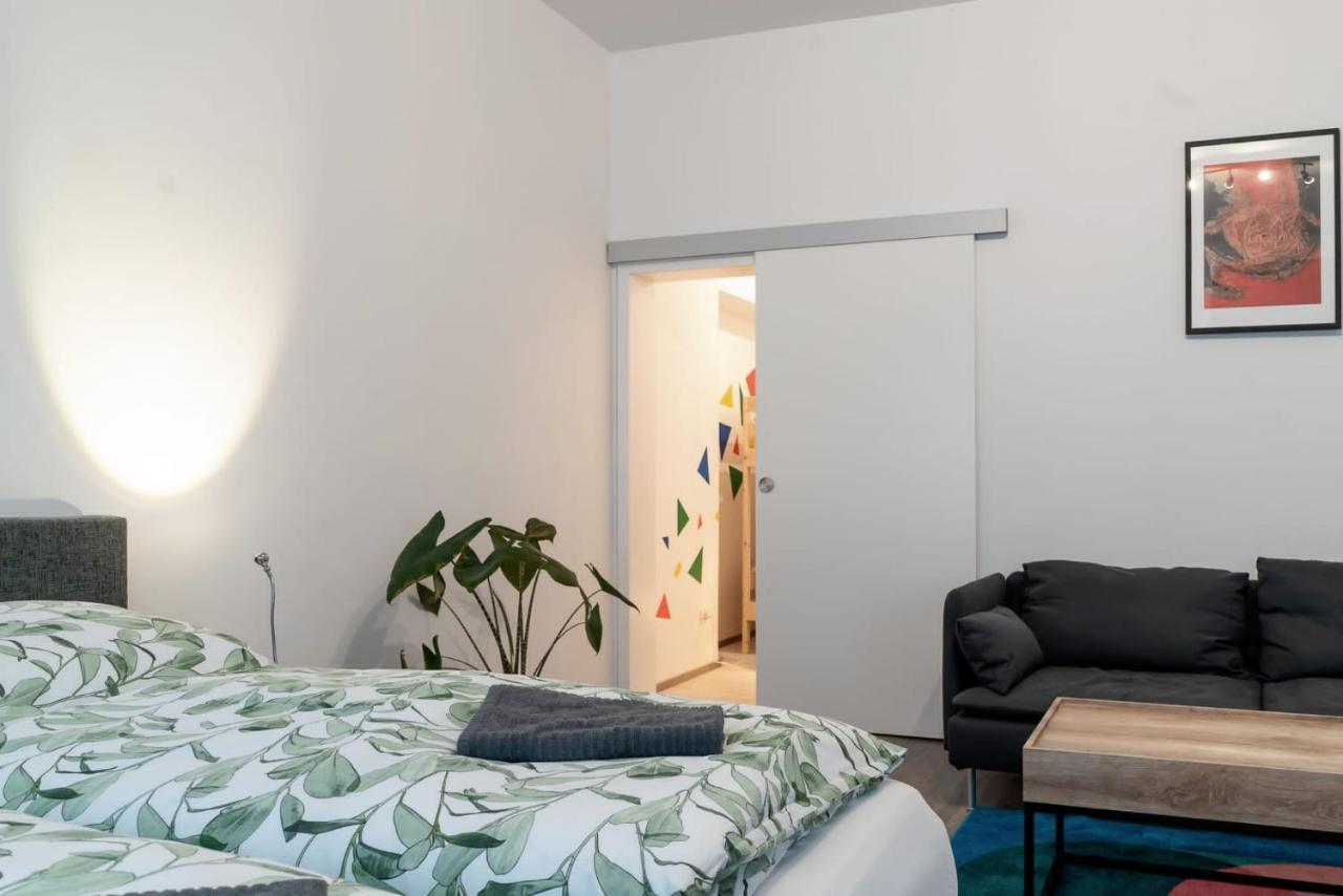 Hahne Apartment